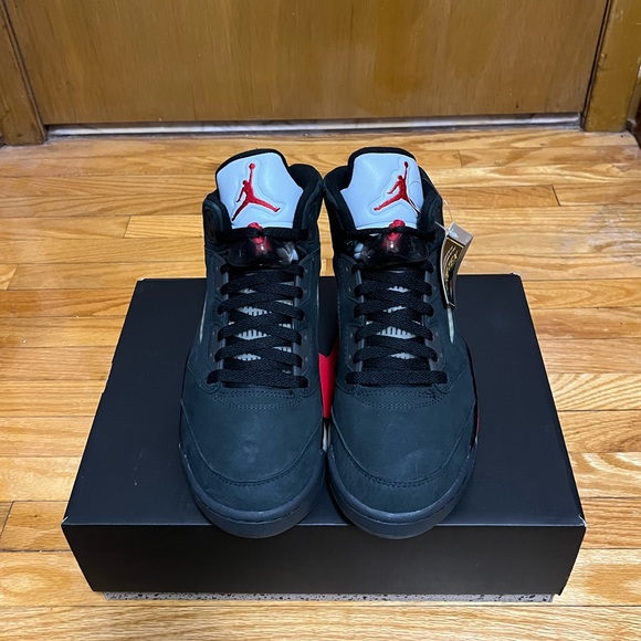 Jordan 5 Off Noir GoreTex- sz 7M/8.5W - Picture 3 of 5